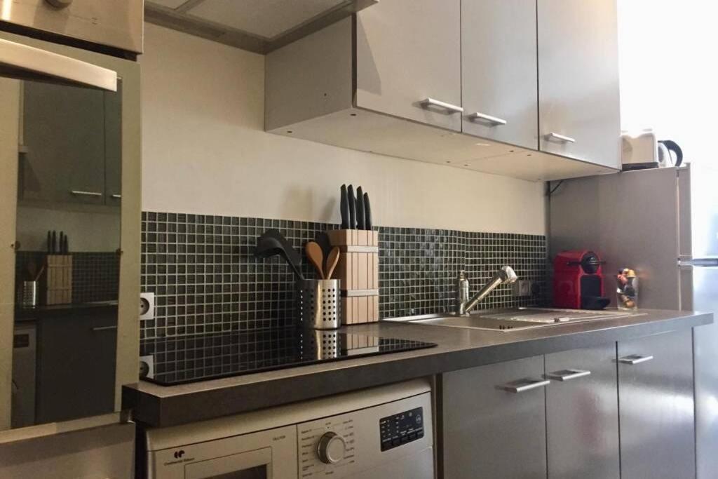 Appartement studio 12 vieux port à La Ciotat Extérieur photo