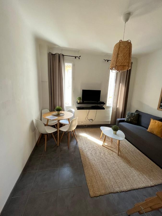 Appartement studio 12 vieux port à La Ciotat Extérieur photo